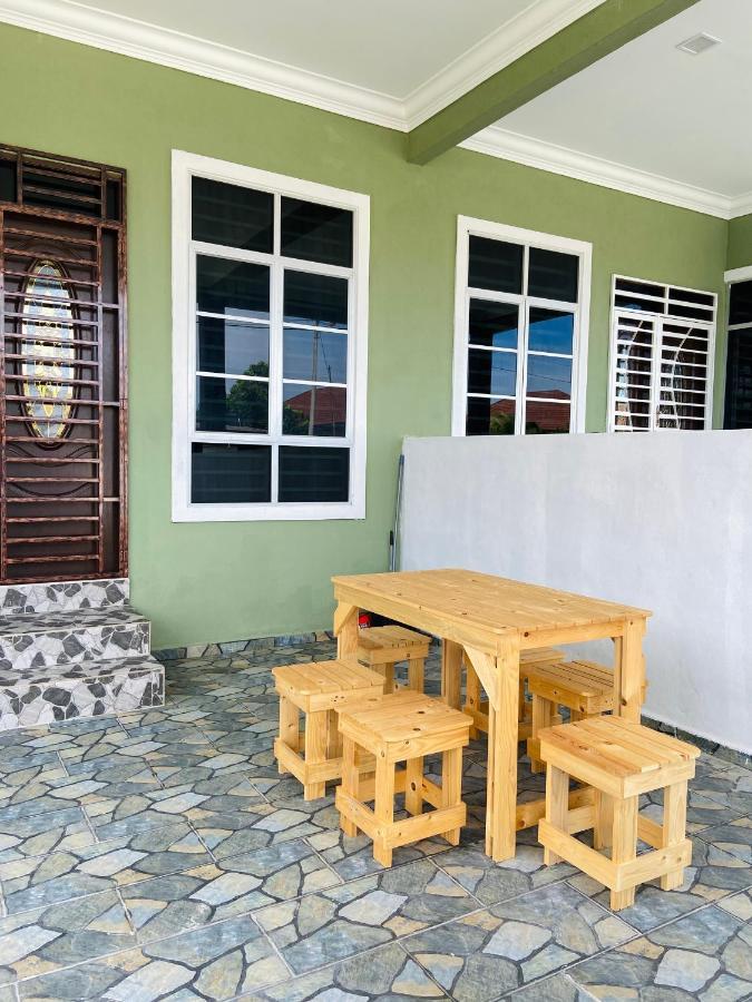 De Jara Guesthouse Dungun for Malay Luaran gambar